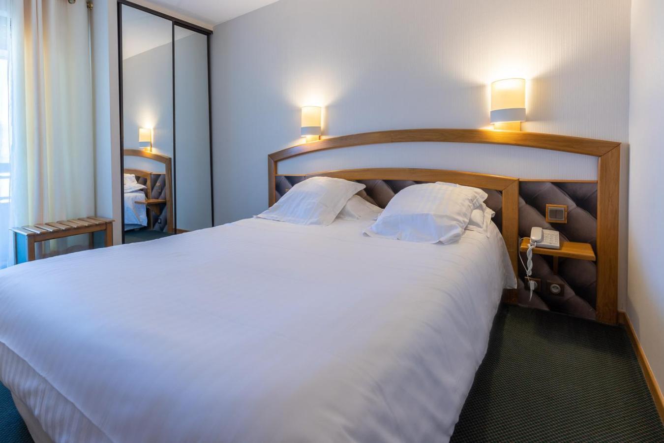 Best Western Le Relais De Laguiole Hotel & Spa Buitenkant foto